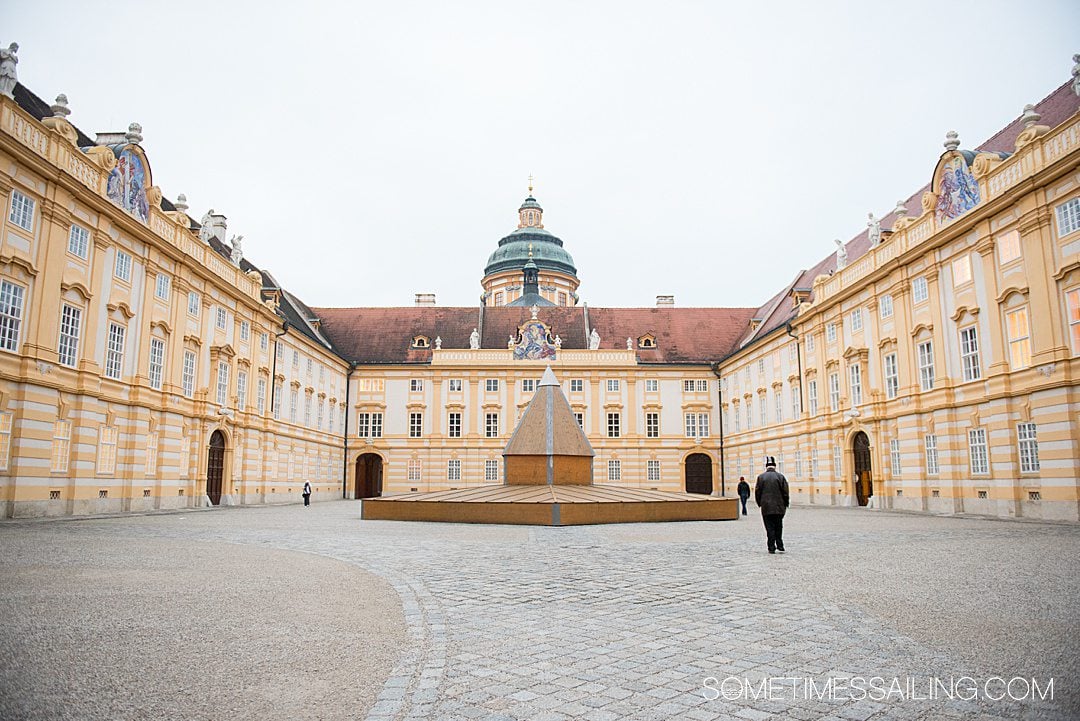 viking cruises christmas on the danube