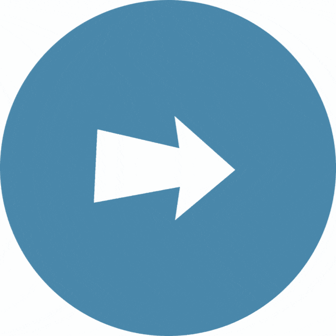 White arrow on a blue background animated pointing to the right.