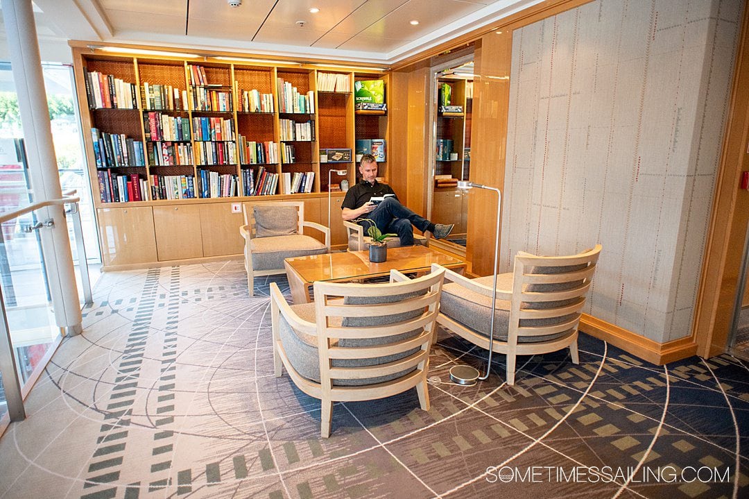 difference between emerald and viking cruises