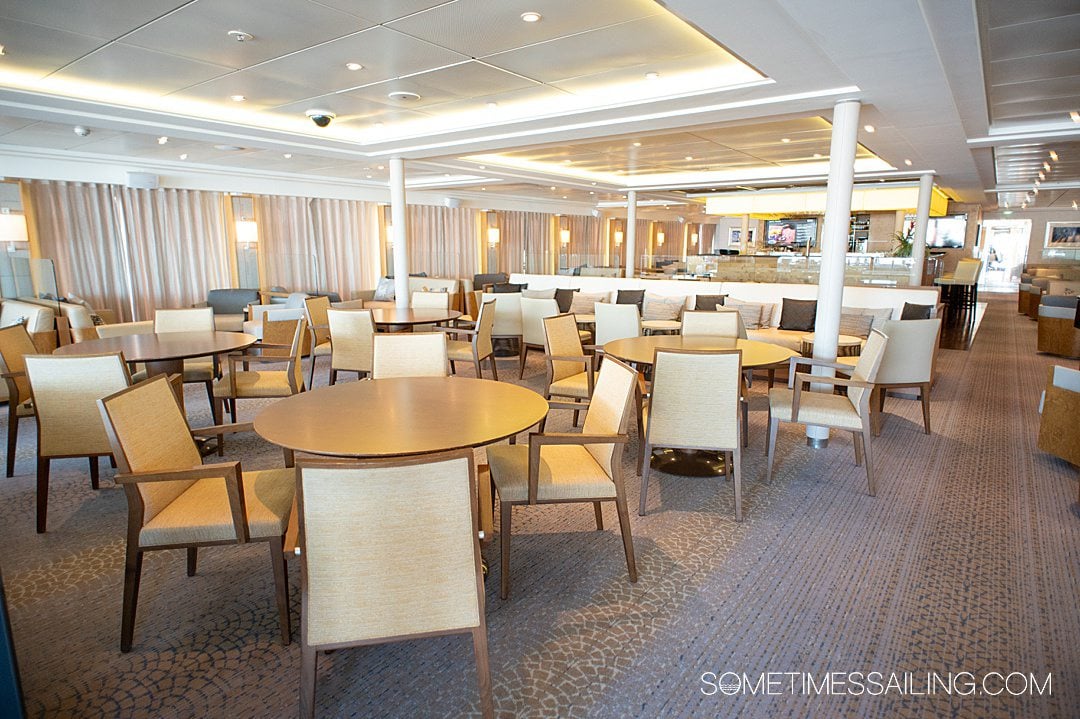 difference between scenic and emerald cruises