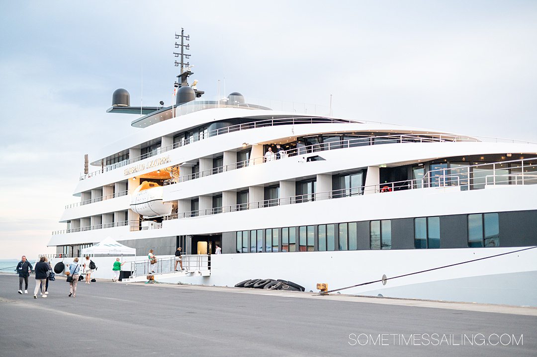 yacht emerald azzurra