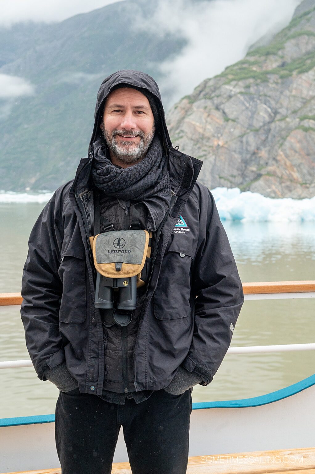 Top Binoculars for Alaska & Antarctica Cruise Leupold BX2 Alpine